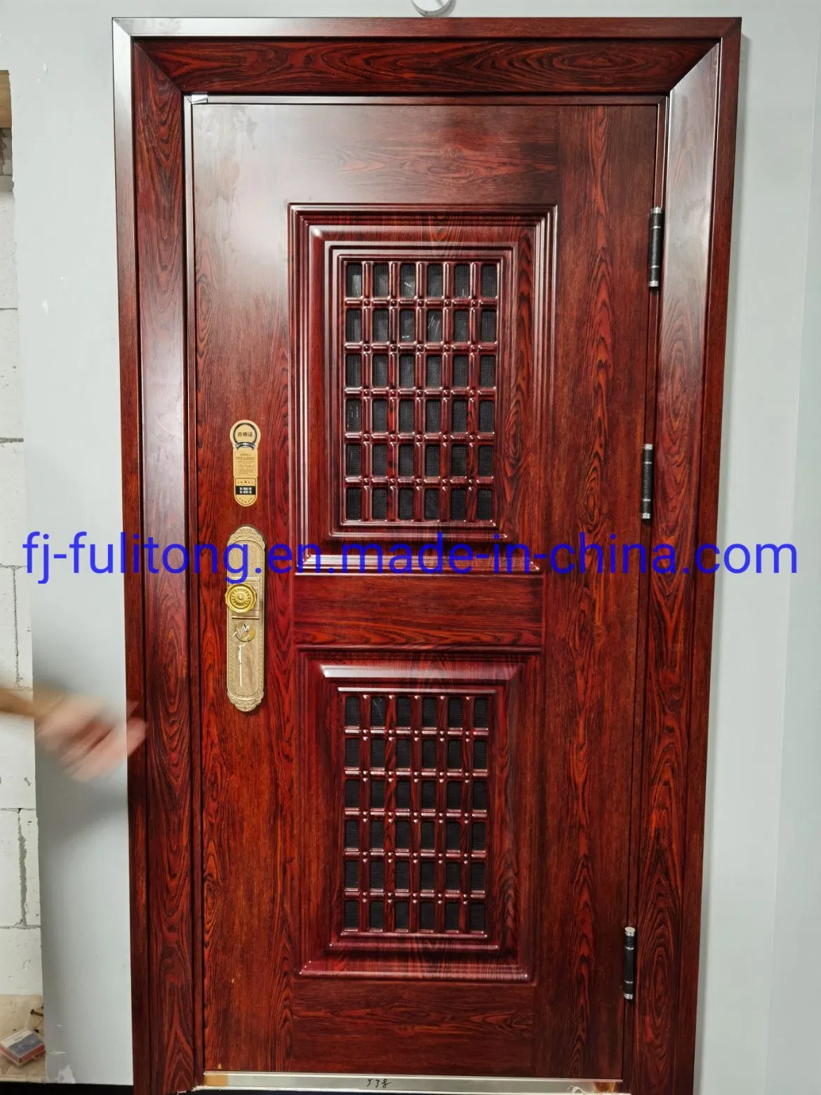 Puerta de cortina de acero exterior de entrada de seguridad para patio deslizante residencial