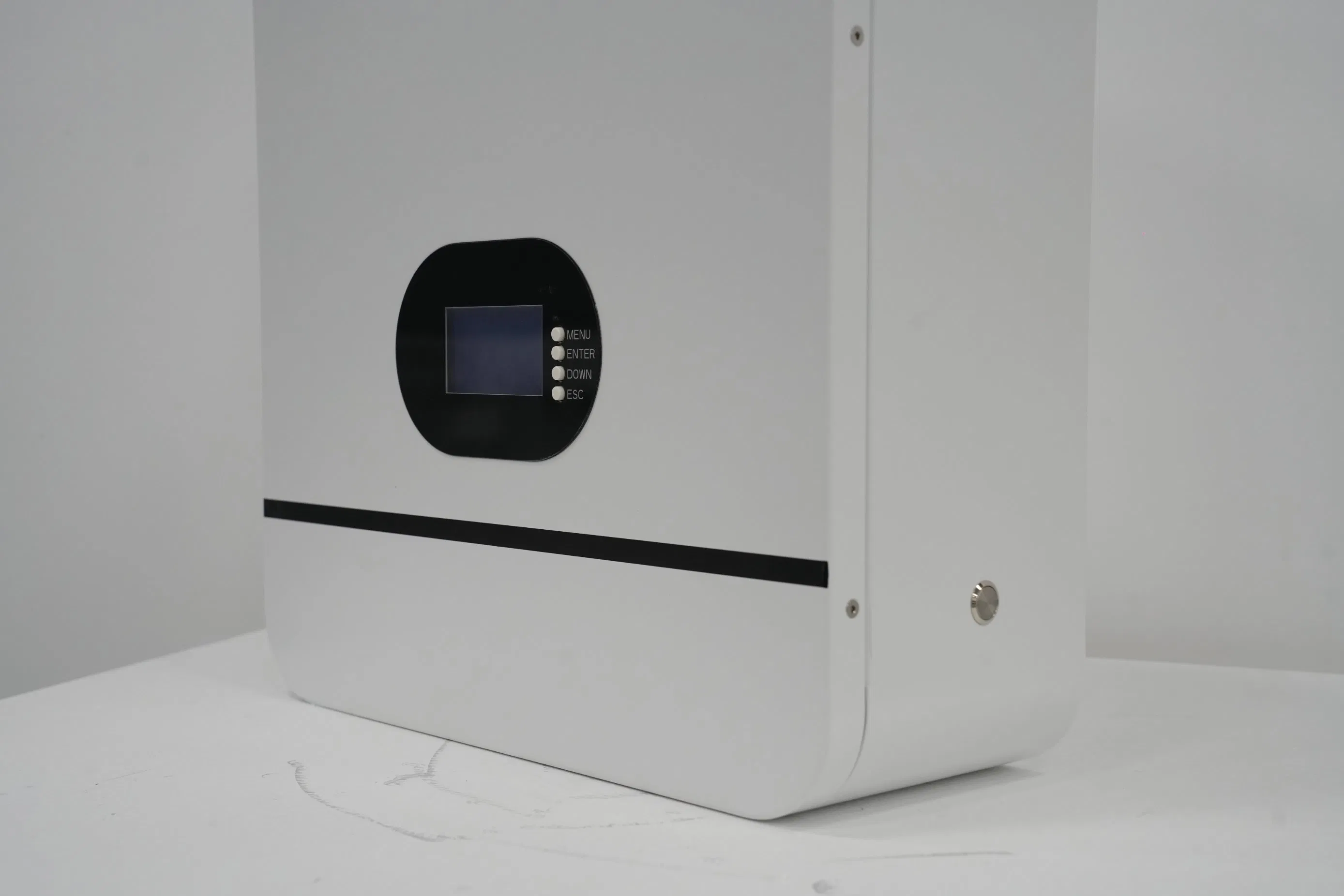 Advanced Wall-Mounted Home Energy Storage System for Solar Integration