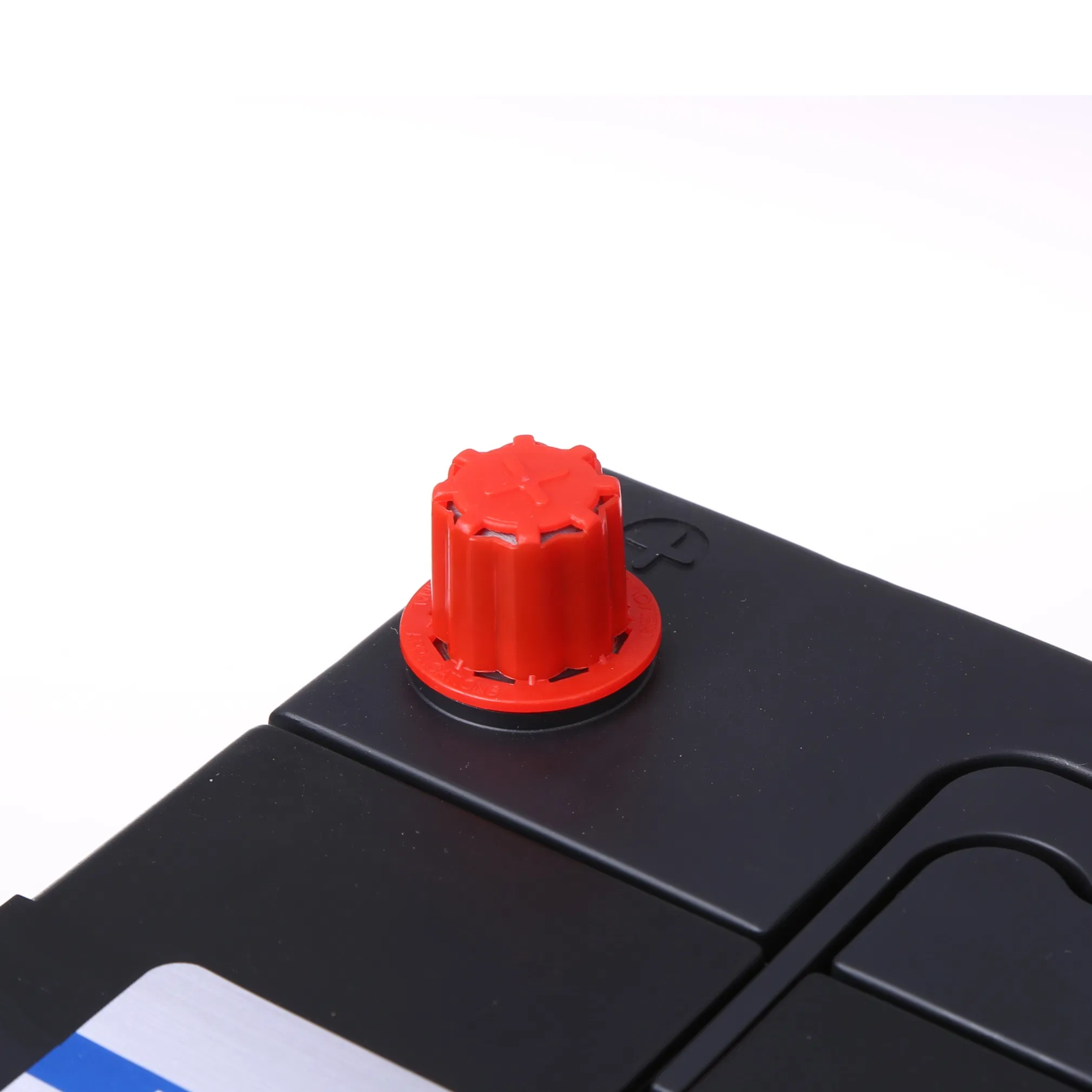 Factory Price DIN75 Mf 12V Automotive Lead Acid Auto Car Starting Battery Thundermax