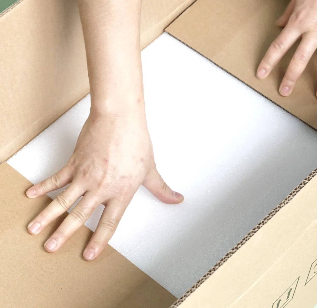 Factory Customized 60V 20A Lithium-Ion Battery/Li-ion Battery Pack/ Electric Motorcycle Battery Pack with BMS &amp; Bluetooth for Electric Vehicle