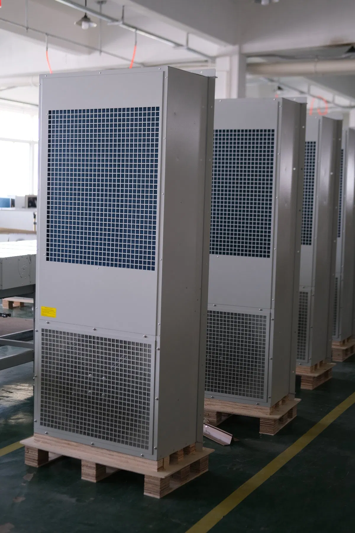 Energy Saving Bess Shelter Cooling System for Battery Energy Storage Thermal Management