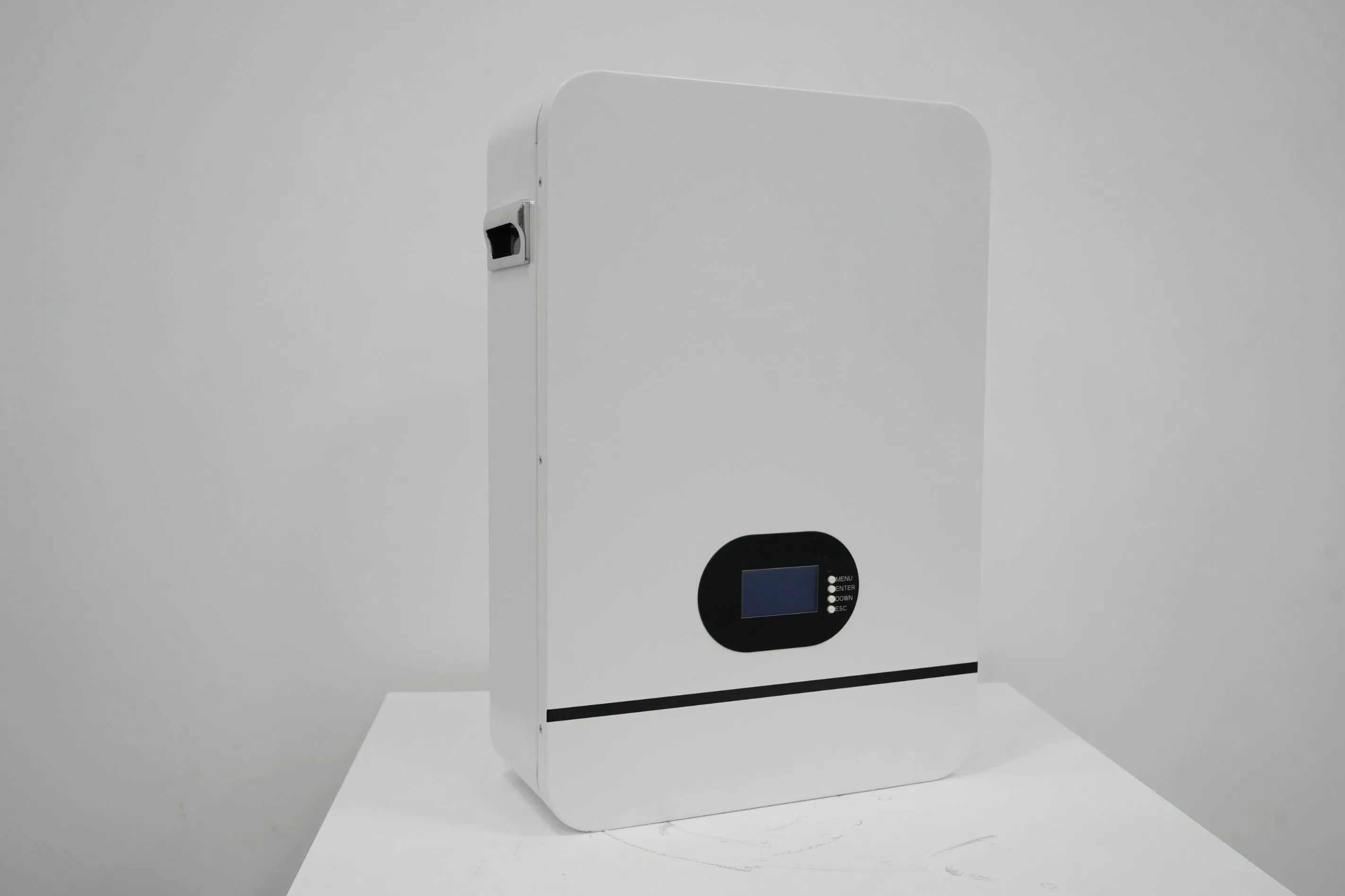 Advanced Wall-Mounted Home Energy Storage System for Solar Integration