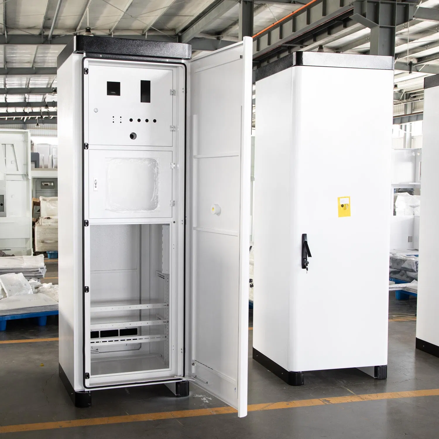 Cabinet Enclosure OEM / Vertical Rack Mount Enclosure, Metal Enclosures, Battery Enclosures