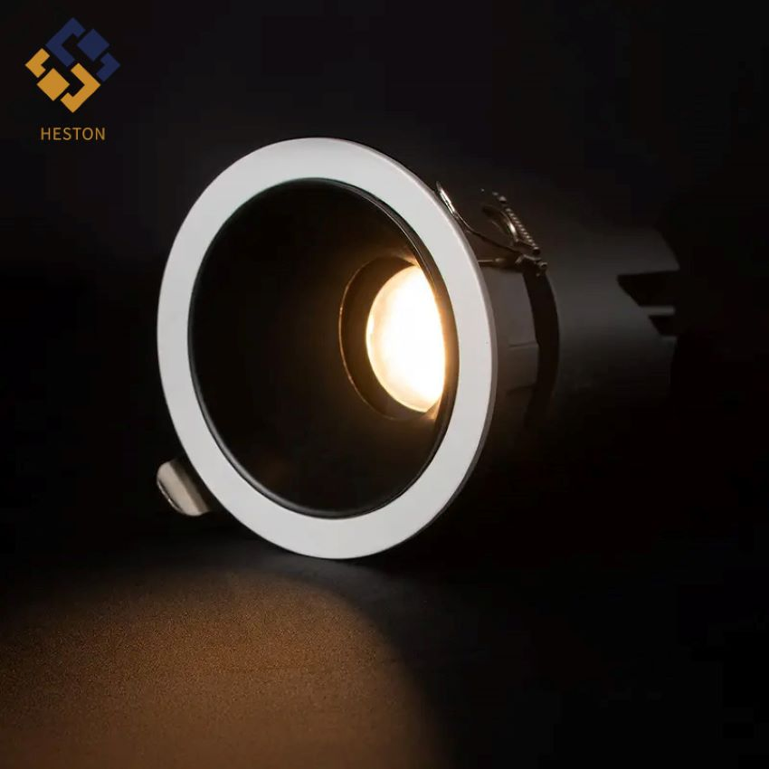 إضاءة LED داونلايت بألوان مختلفة لجسم المصباح الألمنيوم عالي السطوع 12W سبوتلايت