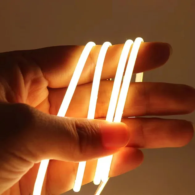 إضاءة شريط LED أبيض قابل للتعديل لممرات خيول السباق
