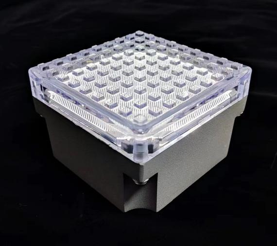 ضوء أرضي مربع الشكل مقاوم للماء يعمل بتقنية LED للحدائق والمناظر الطبيعية تحت الأرض إضاءة شمسية للسطح