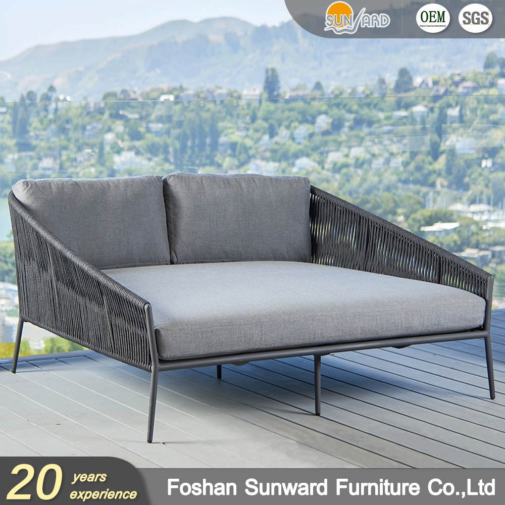 Customizable Beach Sunbed Garden Hotel Furniture Resort Villa Project Outdoor Modern Leisure Sofa Bed Polyester Belt Rope Daybed