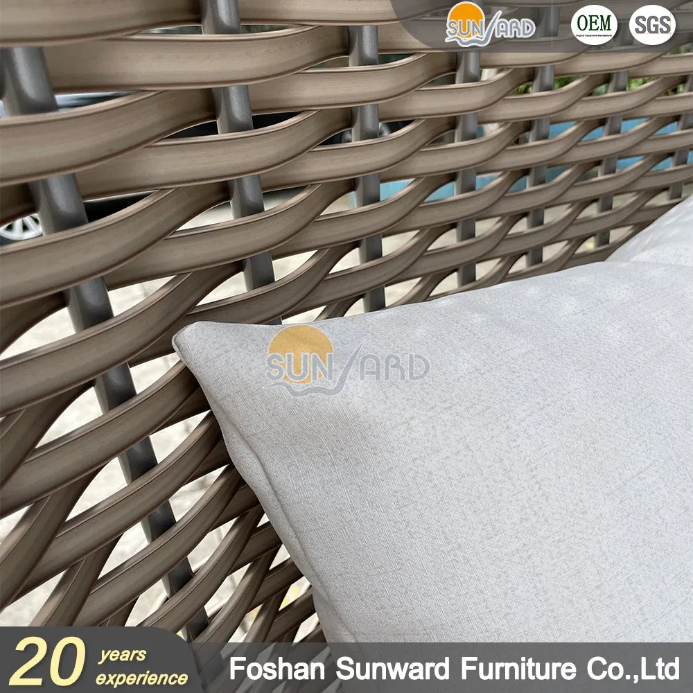 Modern Design Garden Patio Rattan Sunbed Outdoor Leisure Sofa Bed Bird Nest Daybed