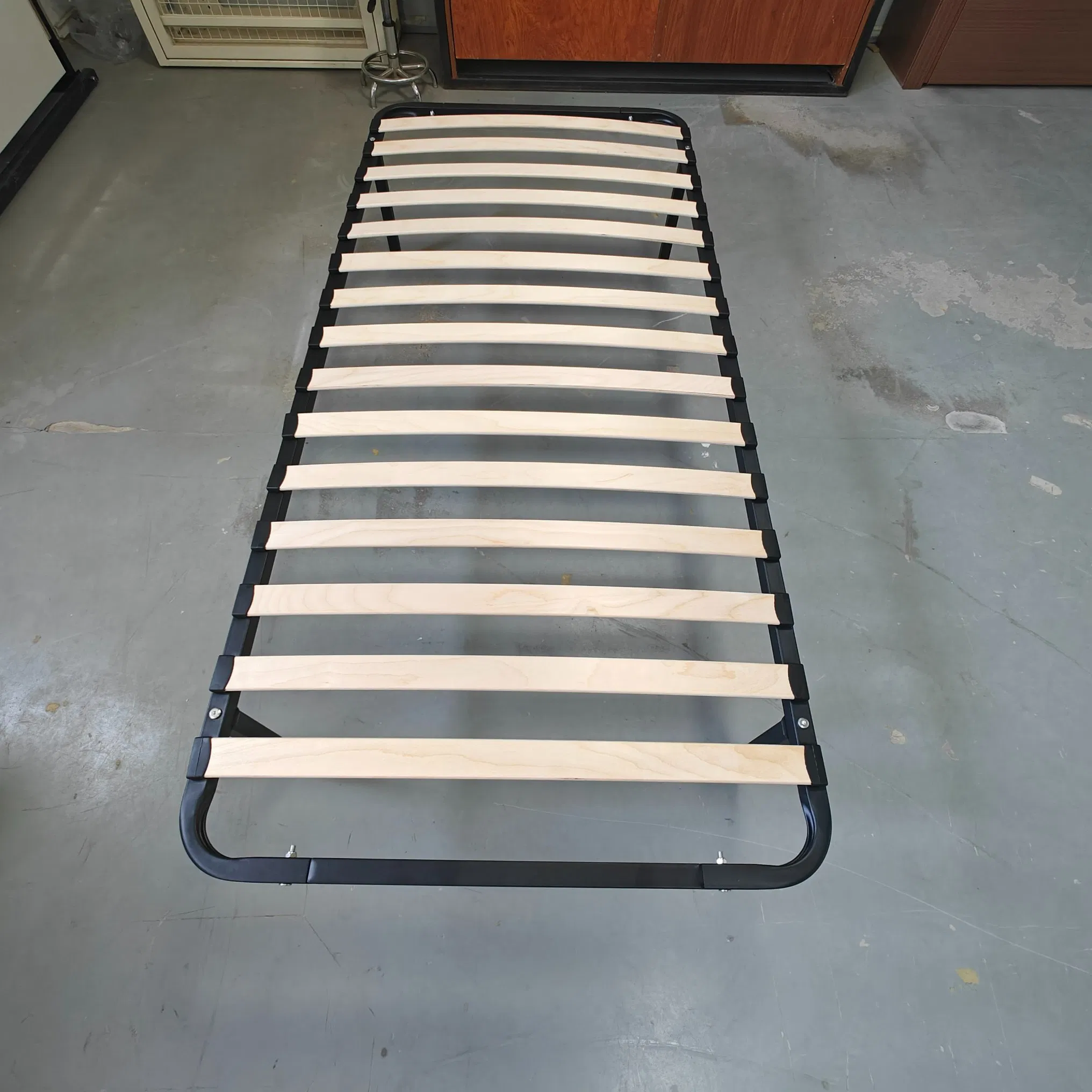 European Household Bed Single Storage Bed Kids Sturdy Metal Frame Wooden Slat Bedframe for Ottoman Bed Bedroom Home Furniture School Apartment Use