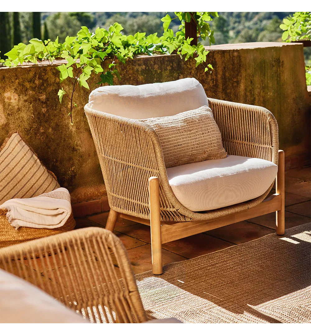 Outdoor Furniture Display 2