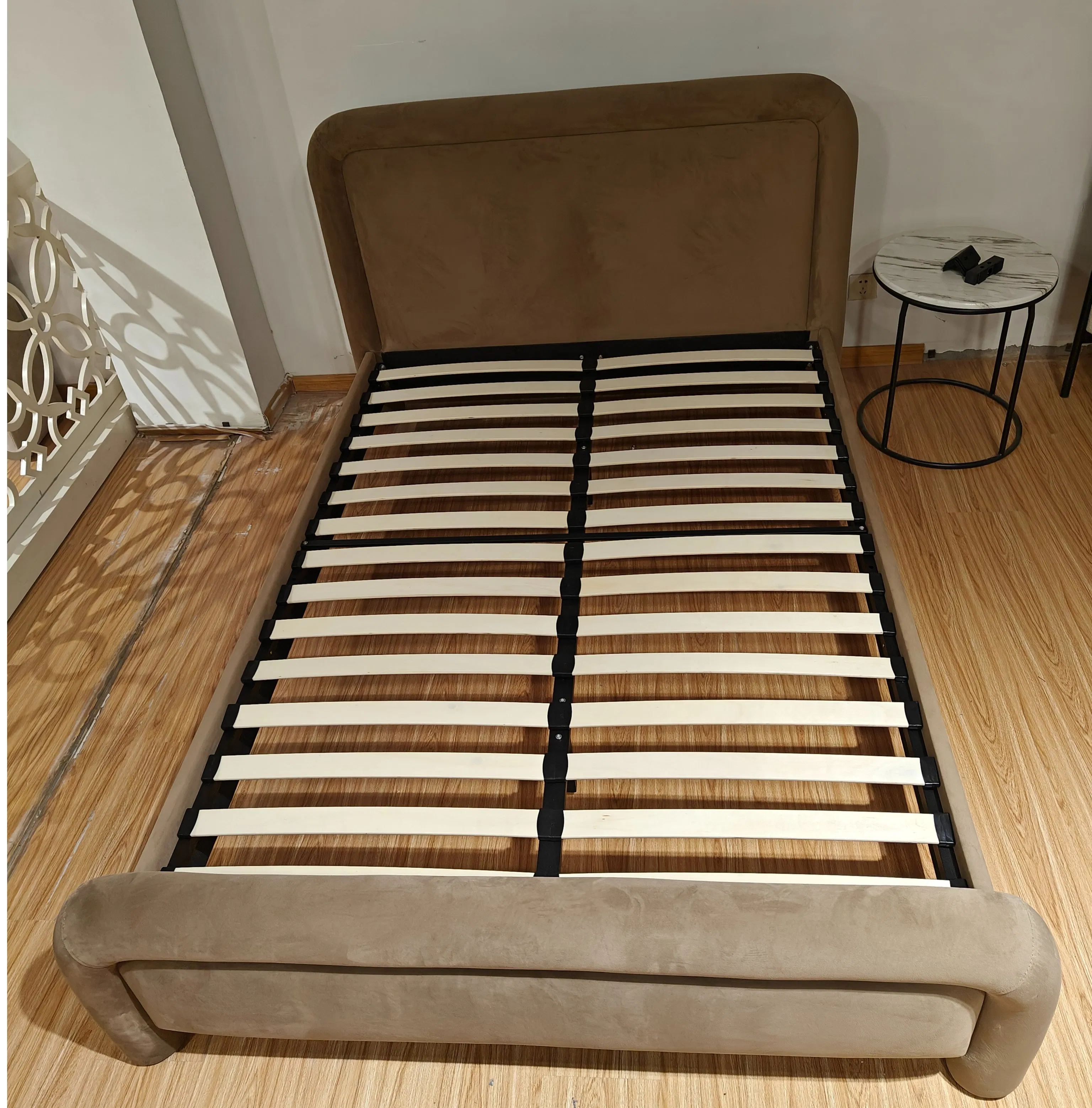Customized Super King Queen Bedroom Furniture Frame Storage Ottoman Bedplatform Metal Bed Frame with Storage for Poland Hotel Home Apartment K/D Bed Frame