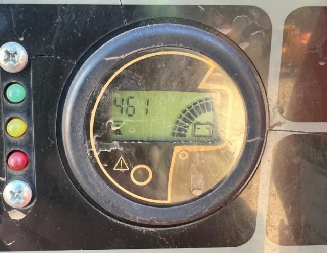 JLG E400AJPN Compact Design