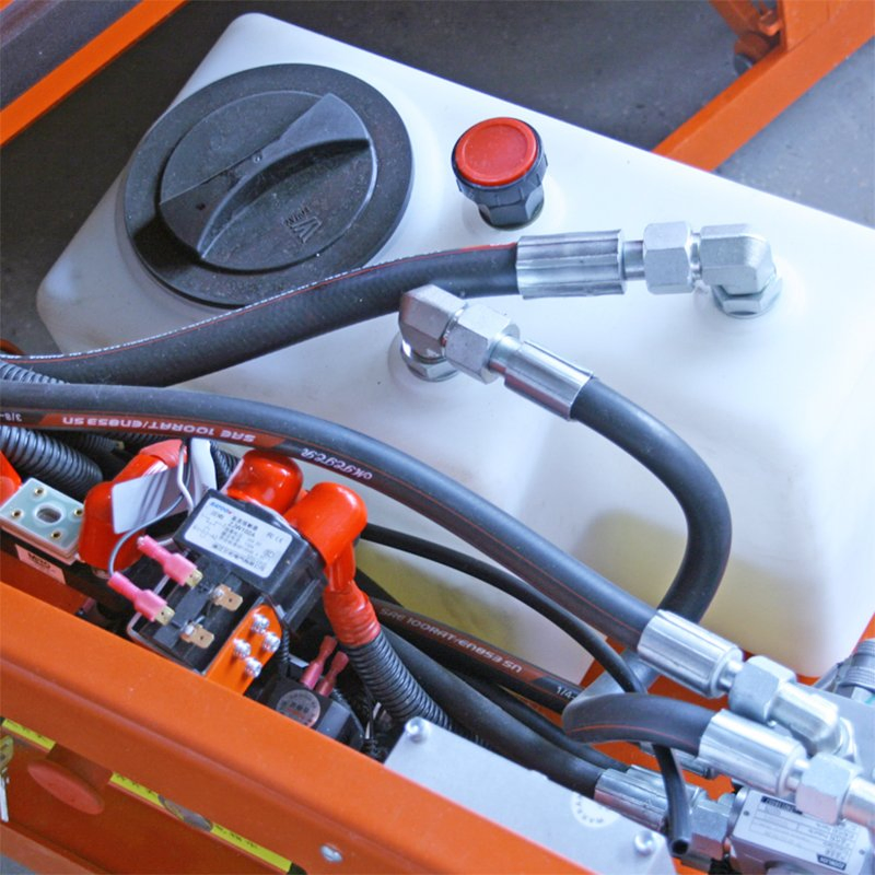 Efficient and Safe Scissor Lift Table for Elevated Work Tasks