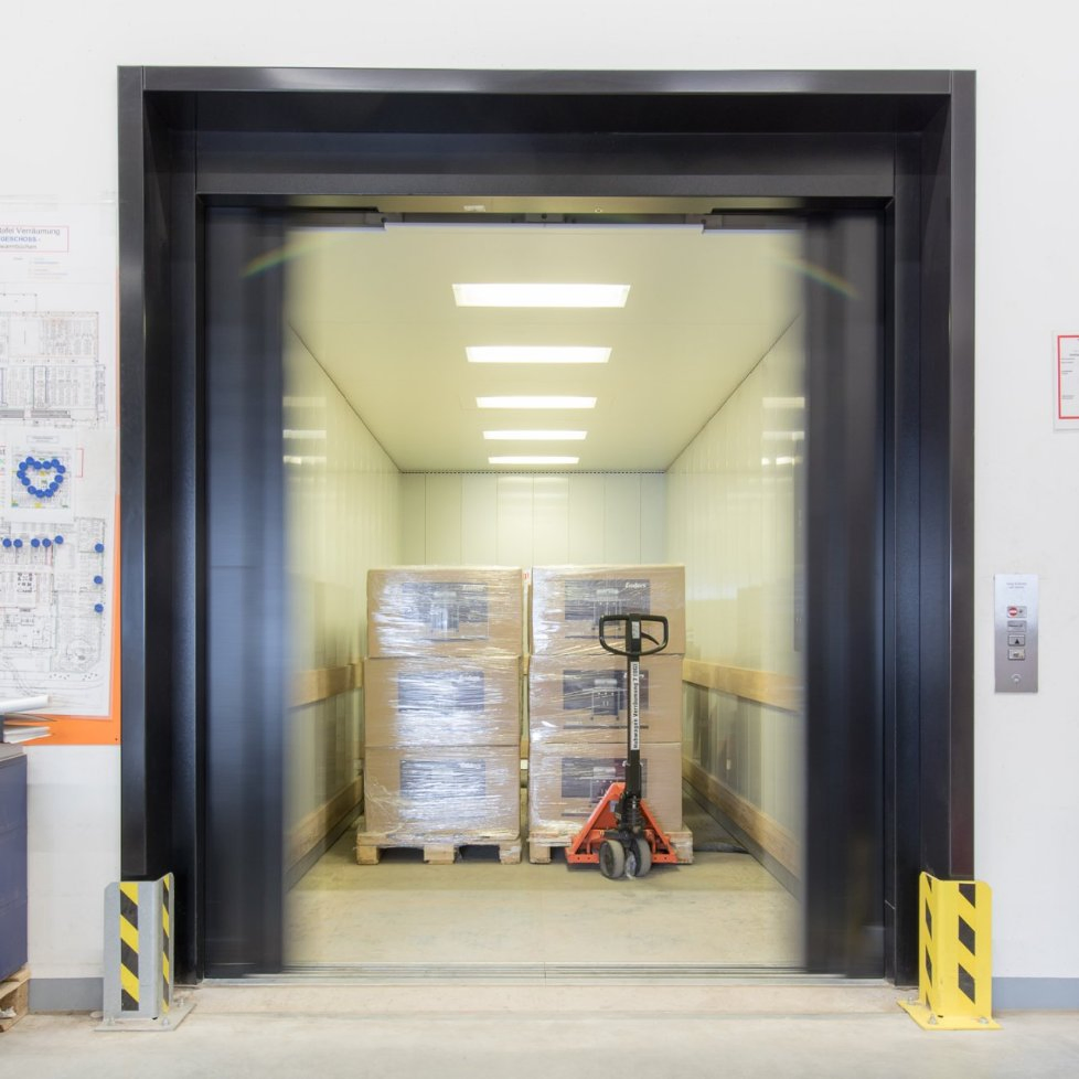 Cheap and Hotsale Freight Elevator with Good Quality for Passenger Elevator