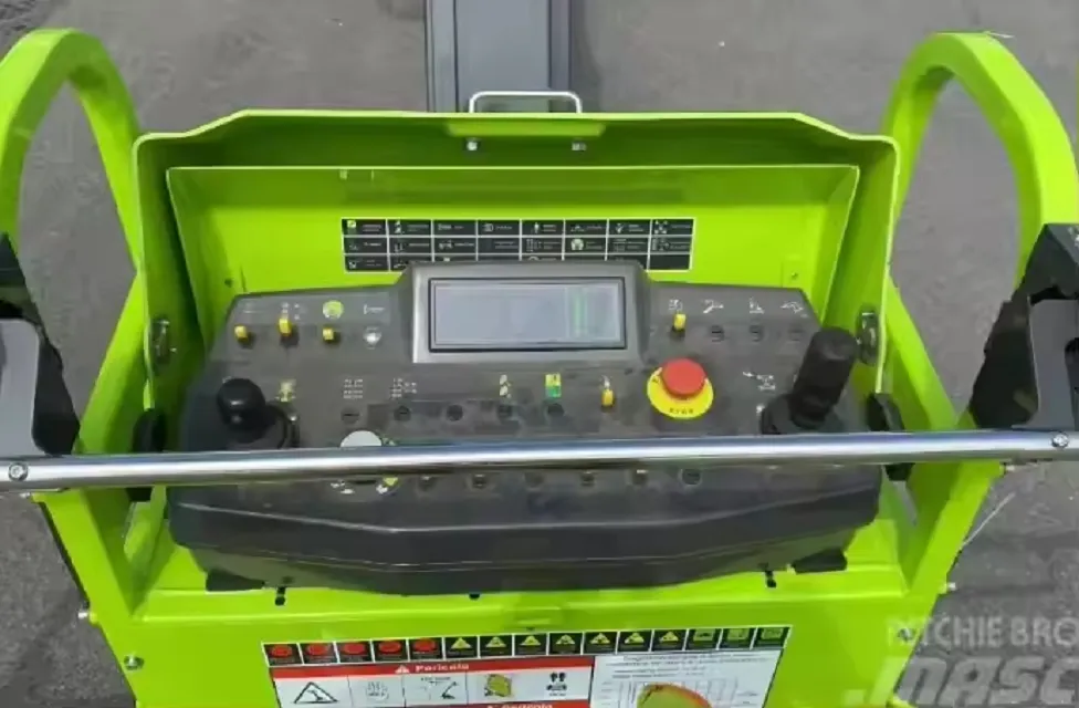 Articulating Boom Lift 2