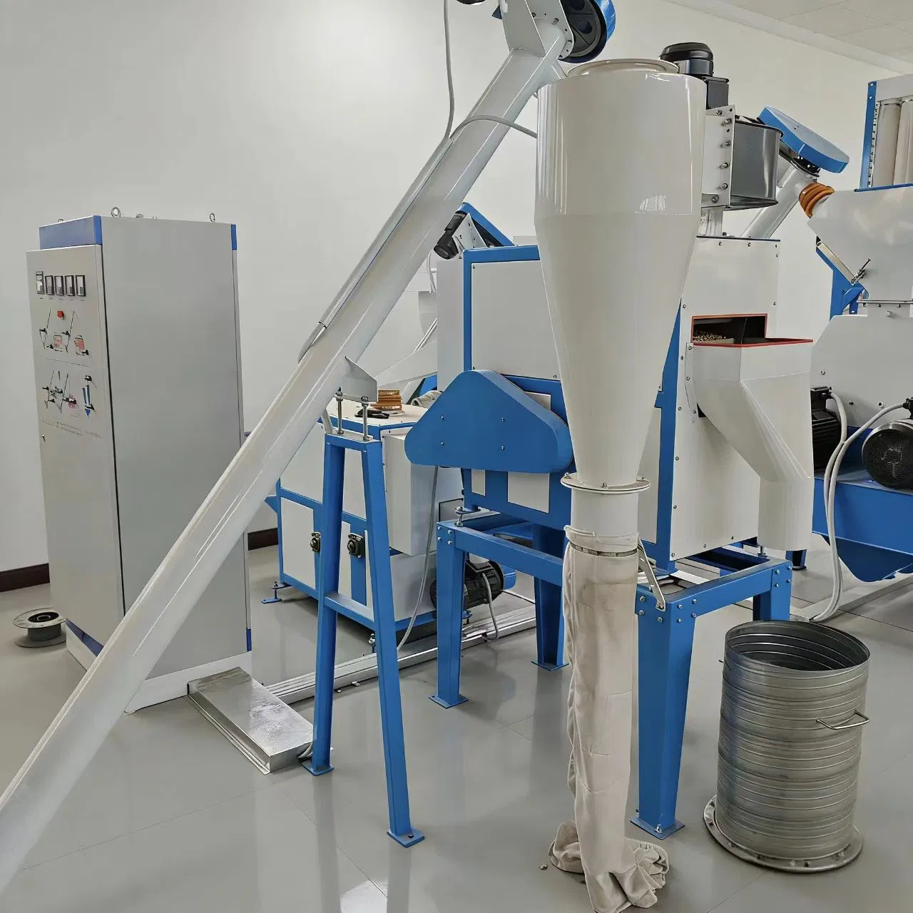 Small Factory Use High Efficiency Steady Supply Suitable for African Regions Corn Flour Special Small Production Line