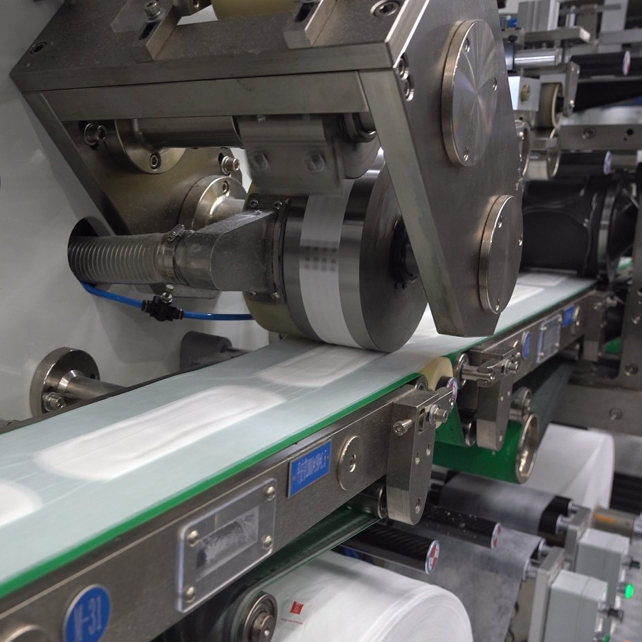 1000PCS/Min High Speed Sanitary Napkins Machine