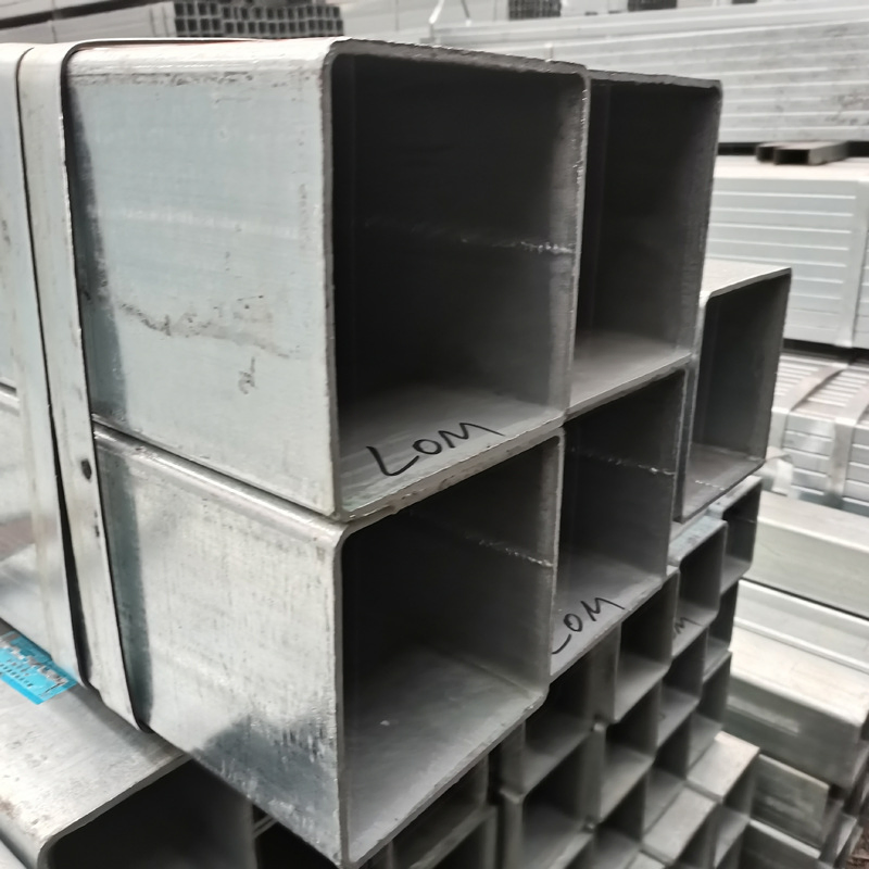 Strong Pressure High-Strength Material Seamless Carbon Steel Pipe with ISO 9001 Certification