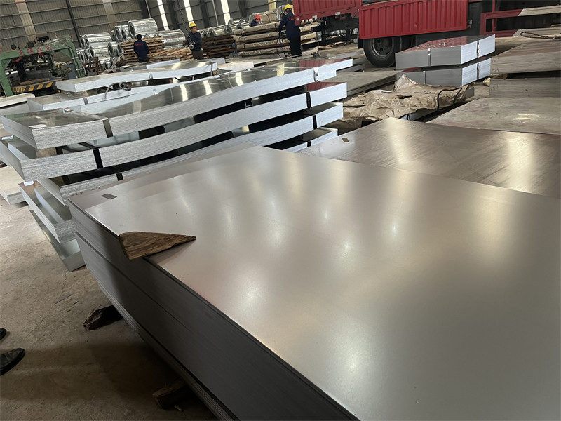 Hot Dipped Galvanized Steel Sheet for Roofing, Custom Width