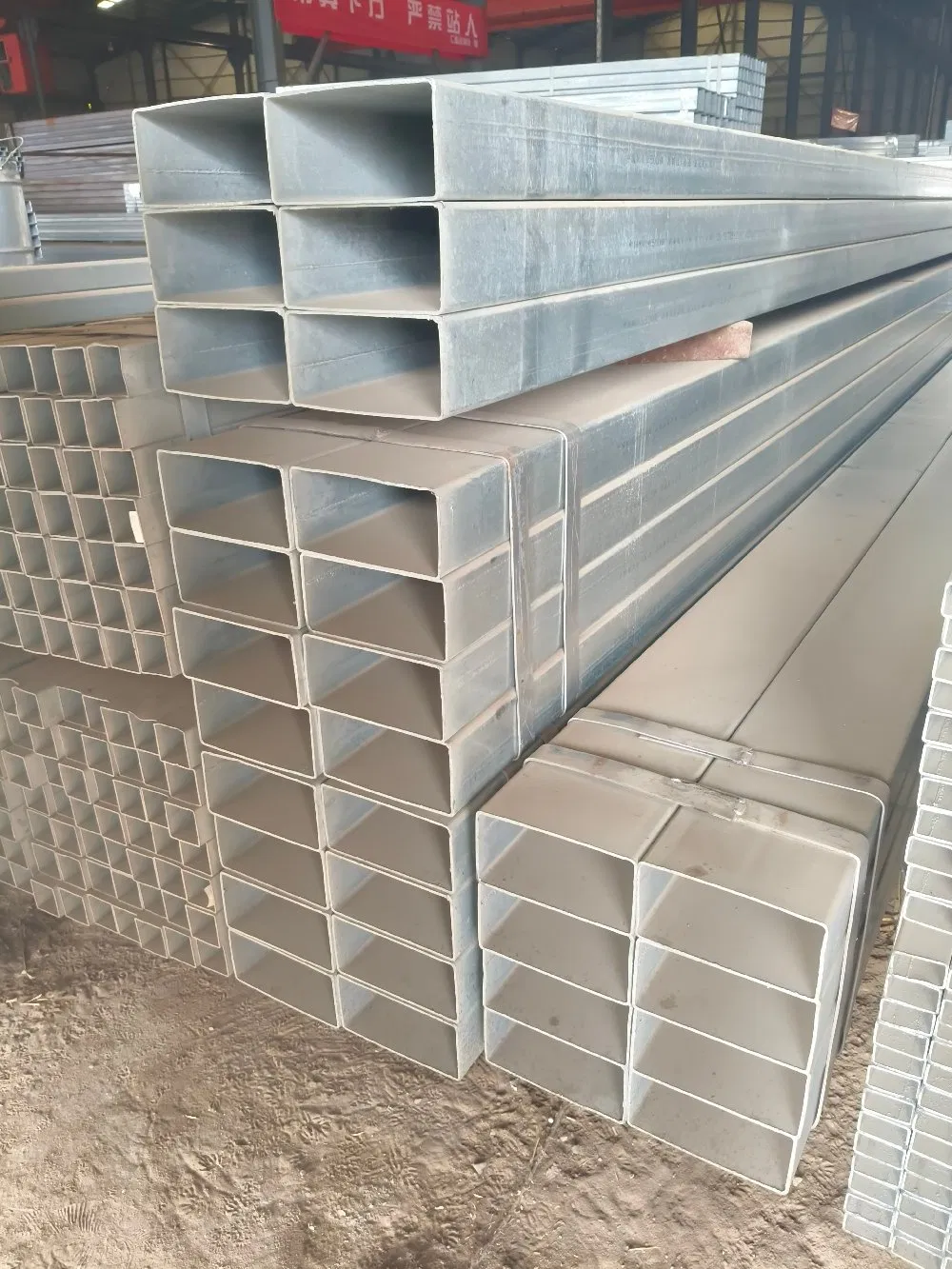 Factory Price Rectangular and Square Galvanized Steel Pipe Tube Galvanized Steel Square Tube