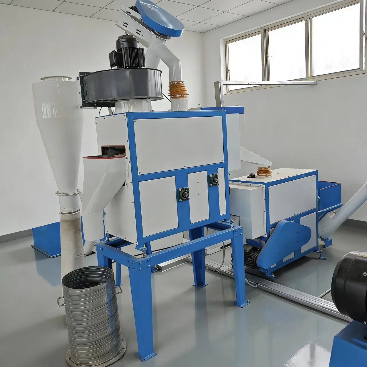 Small Factory Use High Efficiency Steady Supply Suitable for African Regions Corn Flour Special Small Production Line