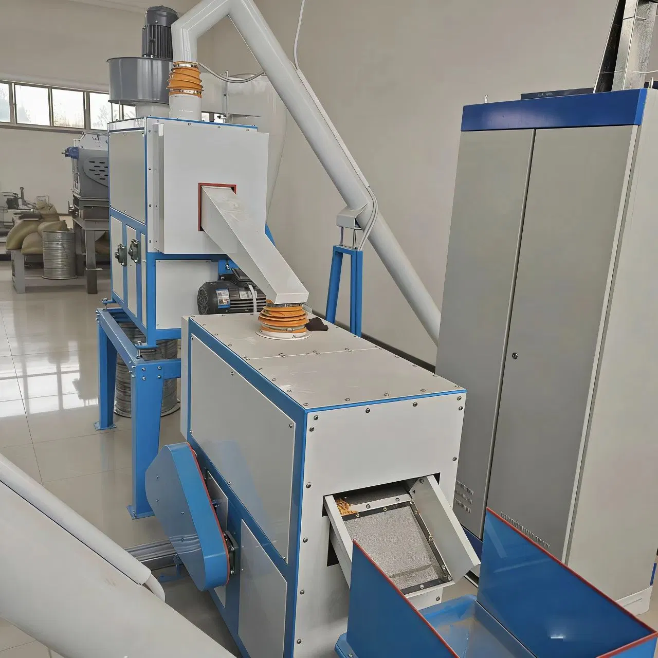 Small Factory Use High Efficiency Steady Supply Suitable for African Regions Corn Flour Special Small Production Line