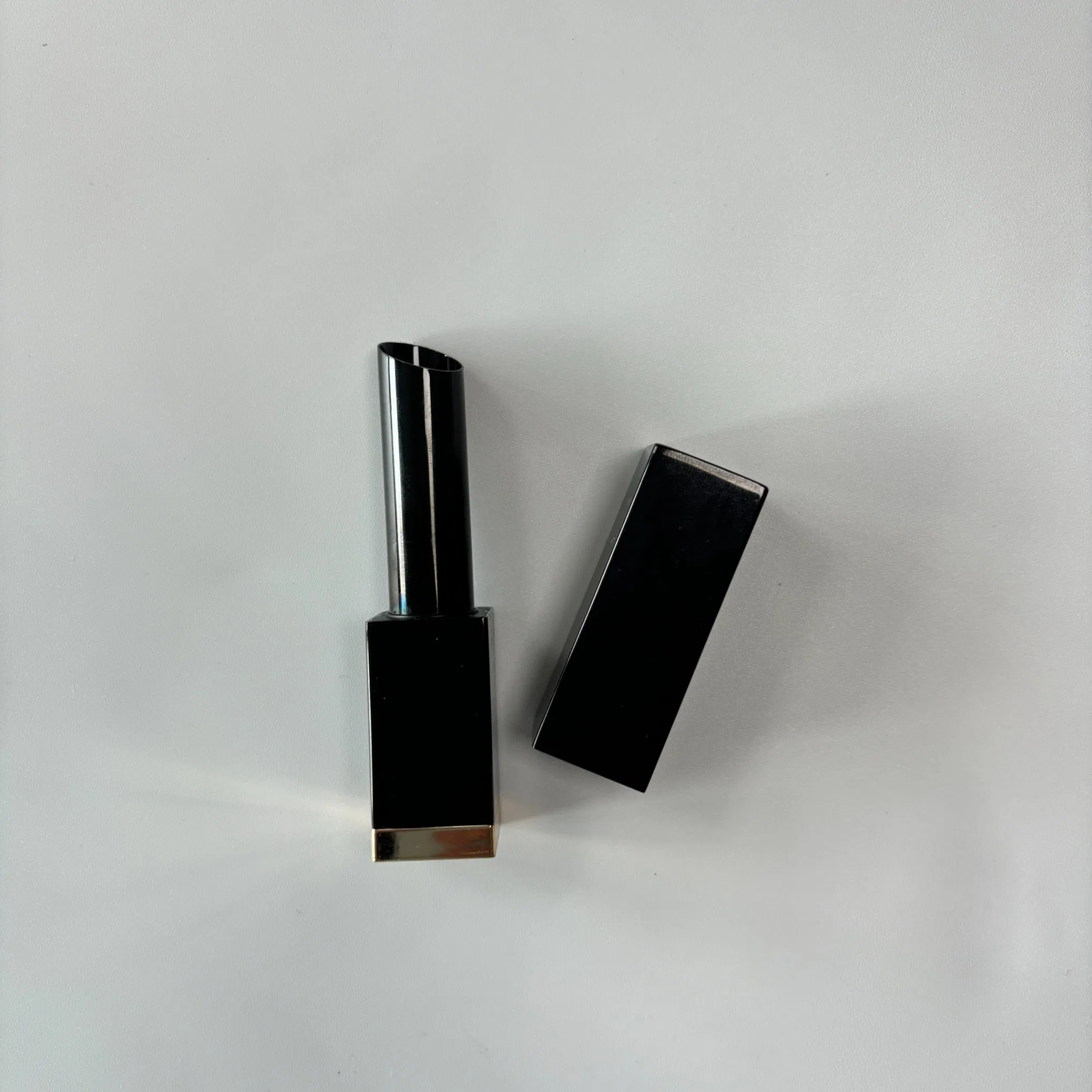 Magnetic Closure Sqaure Black Aluminium Lipstick Tube