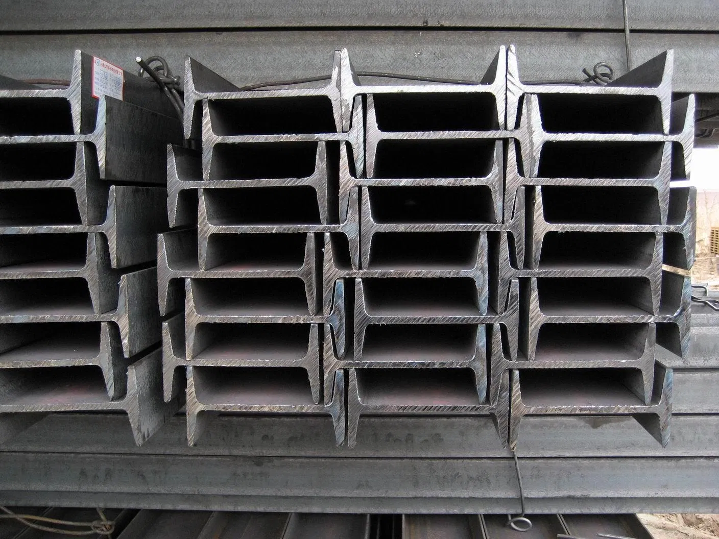 Hot Rolled Iron Carbon Structural Mild Steel I Beam I-Beam