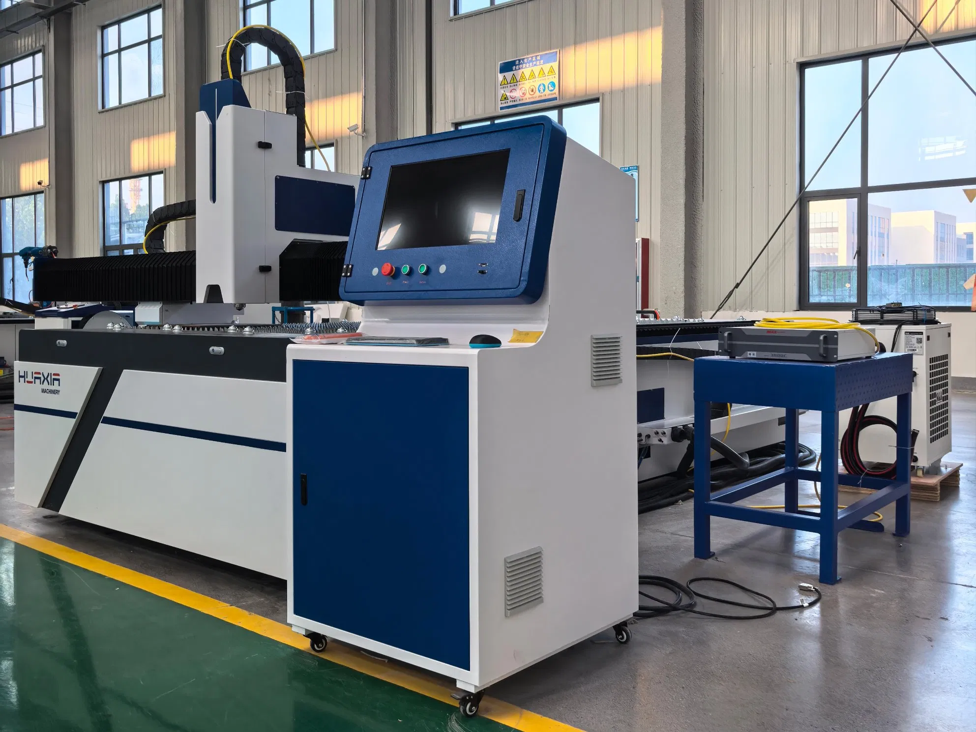 Reliable 3000W CNC Laser Cutting Machine for Metal Sheet and Tube Processing in Architectural Metalwork and Construction Industry