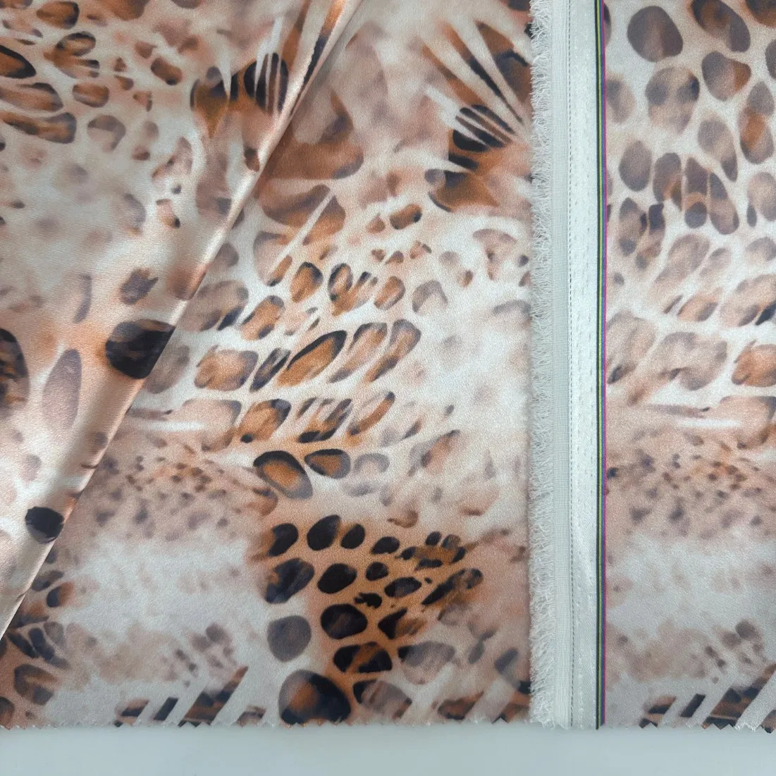 Antiallergic High Quality Durable Outdoor Adventure Gear Satin