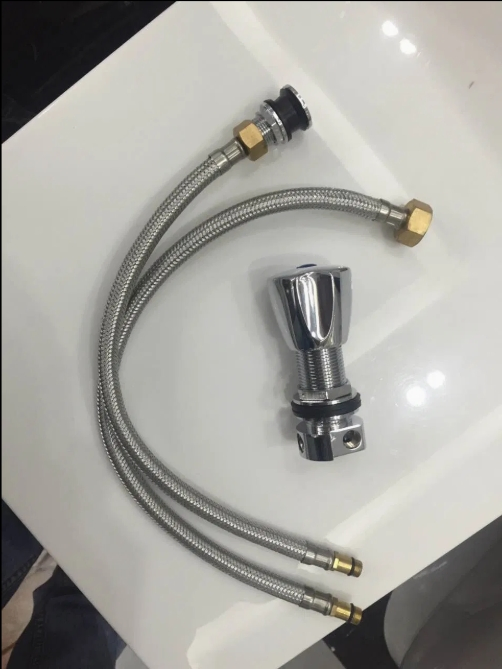 Iraq and MID East Market Muslim Sanitary Wc Toilet with Bidet Function