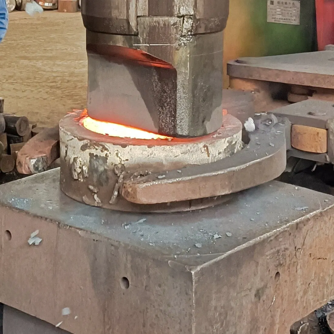 Forging Facility Unique Steel Grades: D2 Tool Steel, 4140 Alloy Steel, and 17-4 pH Stainless Steel