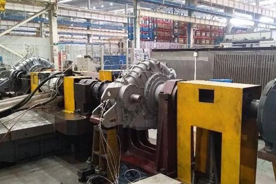 Rail Gearbox Cleaning