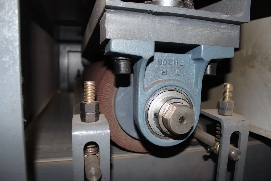 Deburring Machine Detail 1