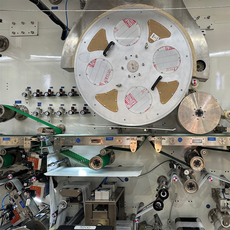 1000PCS/Min High Speed Sanitary Napkins Machine