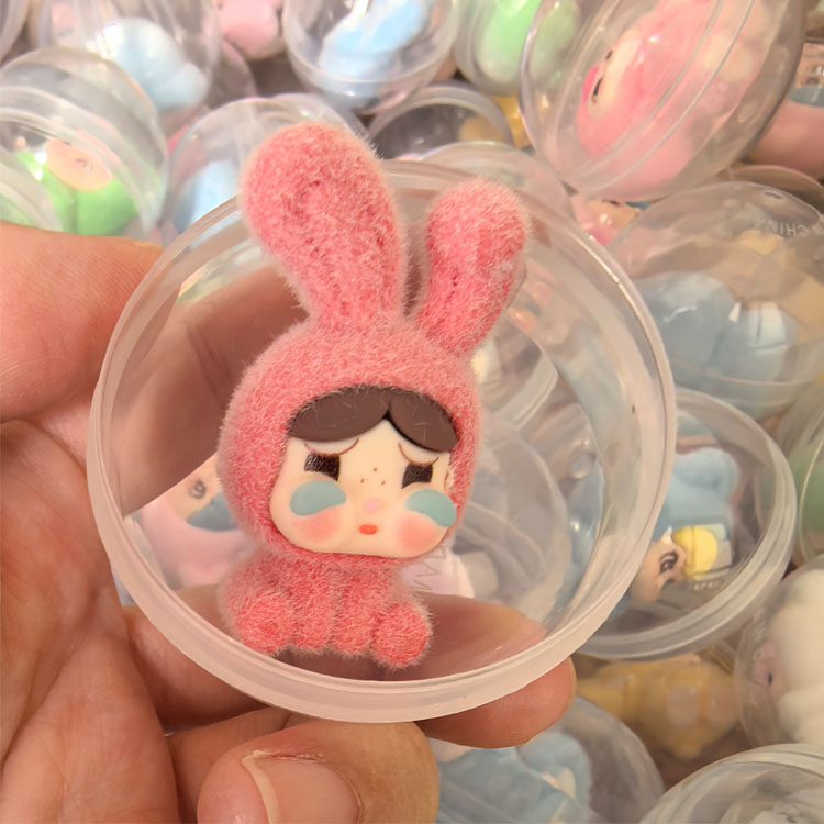 Promoção Transparente 5cm Mistura Diferente Figura Ecológica Pequeno Brinquedo Mini Surpresa Cápsulas a Granel Presente para Crianças à Venda