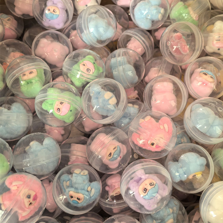 Promoção Transparente 5cm Mistura Diferente Figura Ecológica Pequeno Brinquedo Mini Surpresa Cápsulas a Granel Presente para Crianças à Venda