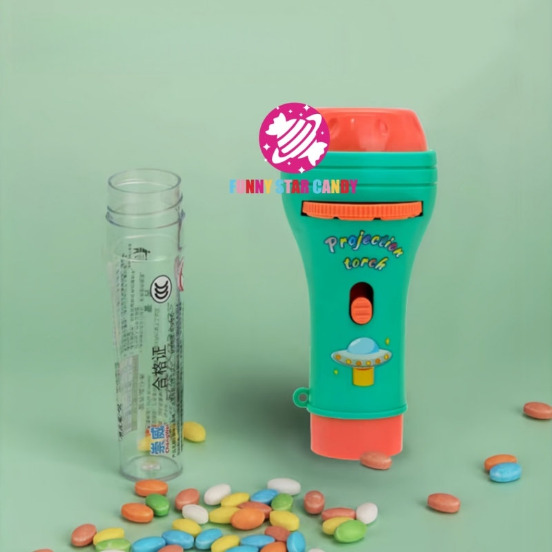 Fábrica de Brinquedos de Lanterna de Projeção Plástica Halal por Atacado, Tubo de Doces Personalizado para Crianças, Recheado com Doces Duros