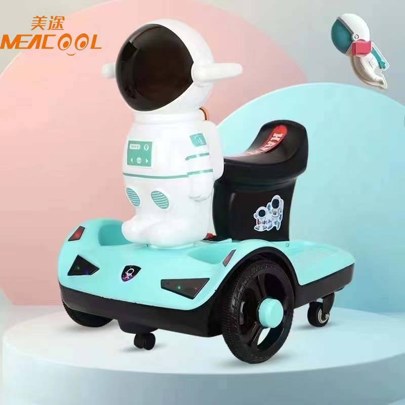 Carro Elétrico de Equilíbrio Infantil Atacado 360-Degree Brinquedos de Plástico com Luzes LED Rotativas Multifuncionais Antes e Depois