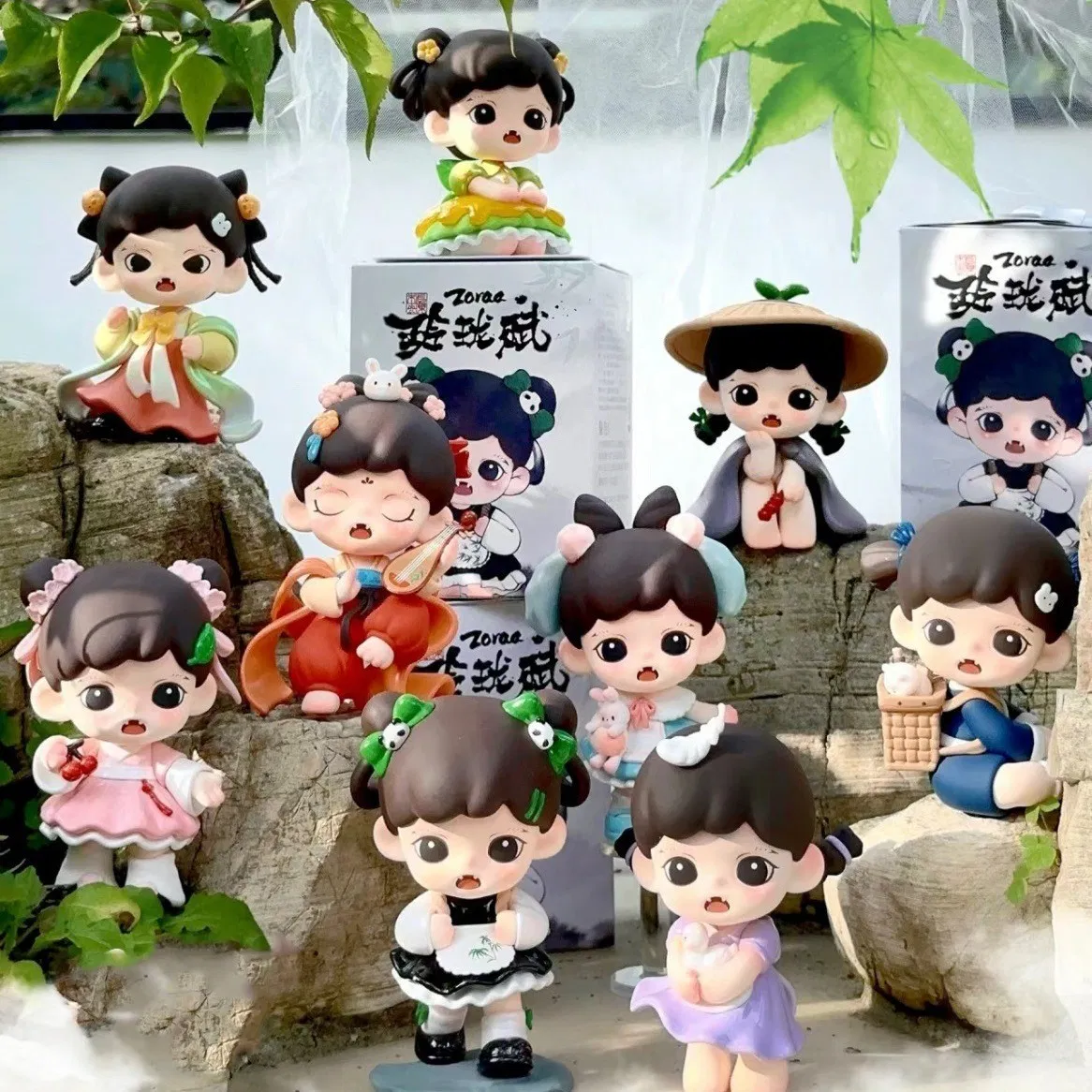 Coleção de Tendências Lojas OEM Atacado CE Figuras Colecionáveis de Vinil Personalizadas Figura de Personagem de Ação de Anime em Cristal Transparente Brinquedos em Caixa Surpresa de Plástico