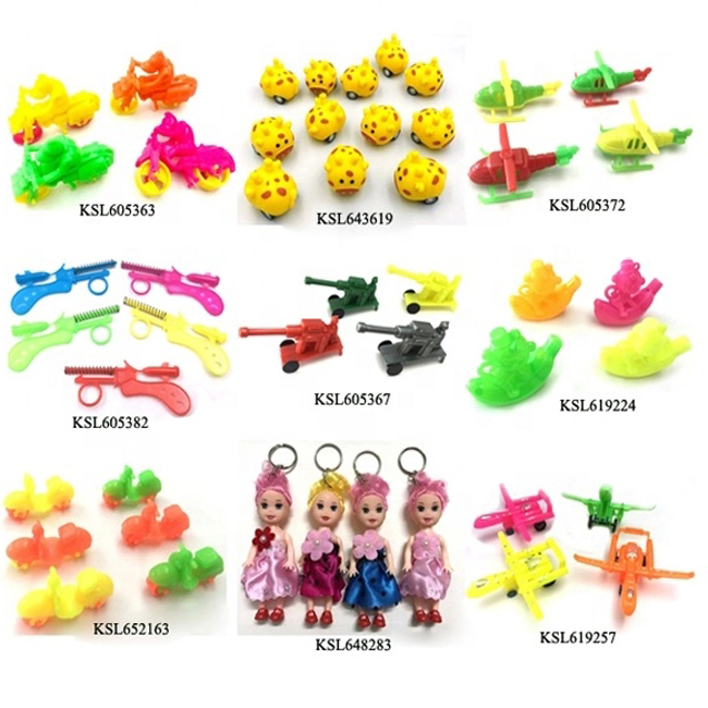 Brinquedo de cápsula barato, vários mini brinquedos plásticos promocionais, pequenos veículos, animais, mini armas para crianças, brinquedo promocional para atacado, pequeno brinquedo