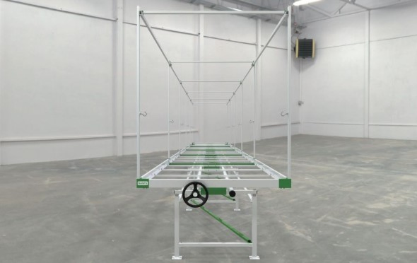 Reinfa Grb: Space-Optimized Growing Solution for Indoor Farming