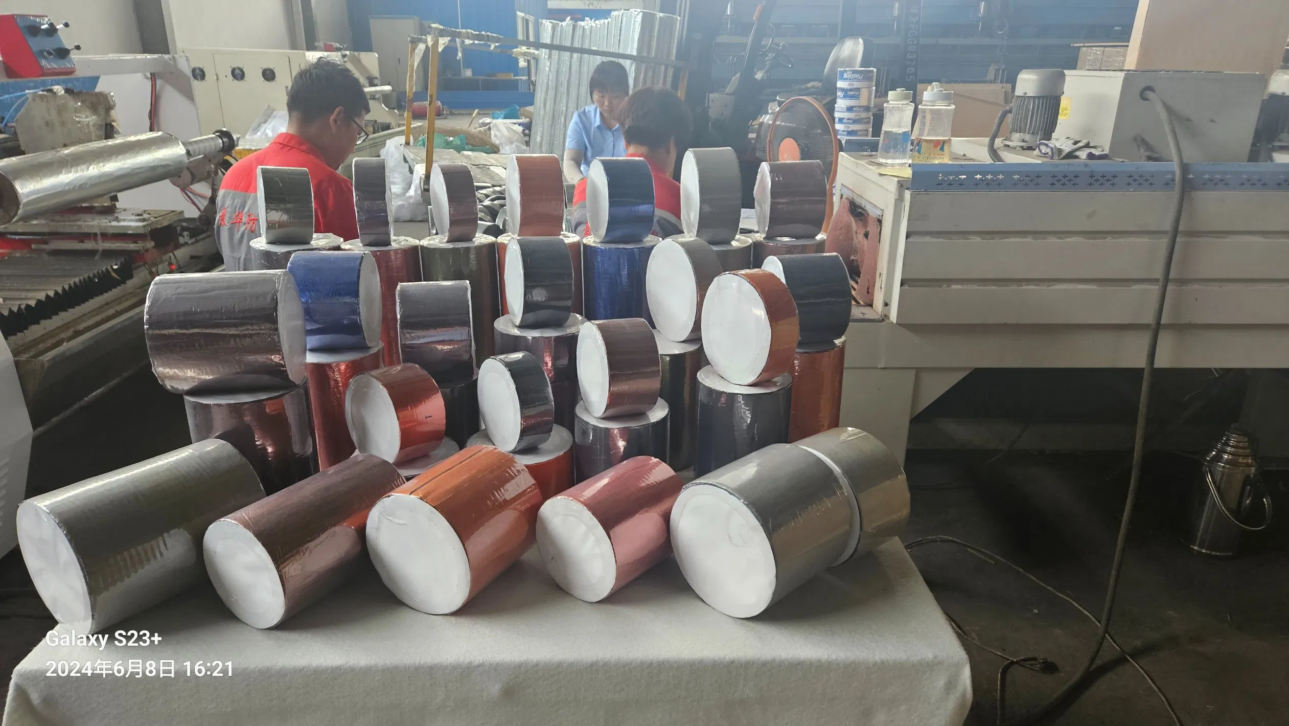 Premium Aluminum Foil Leak Barrier Wrap with Self-Adhesive Backing