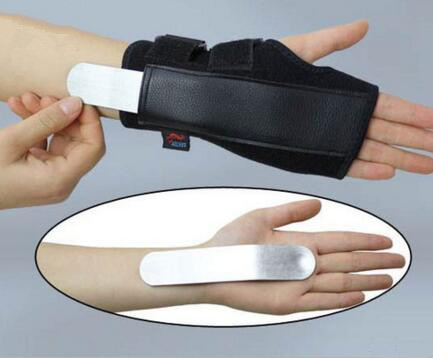 Adjust Wrist Support Brace Carpal Tunnel Strain Sprain Brace Steel Splint Wrap