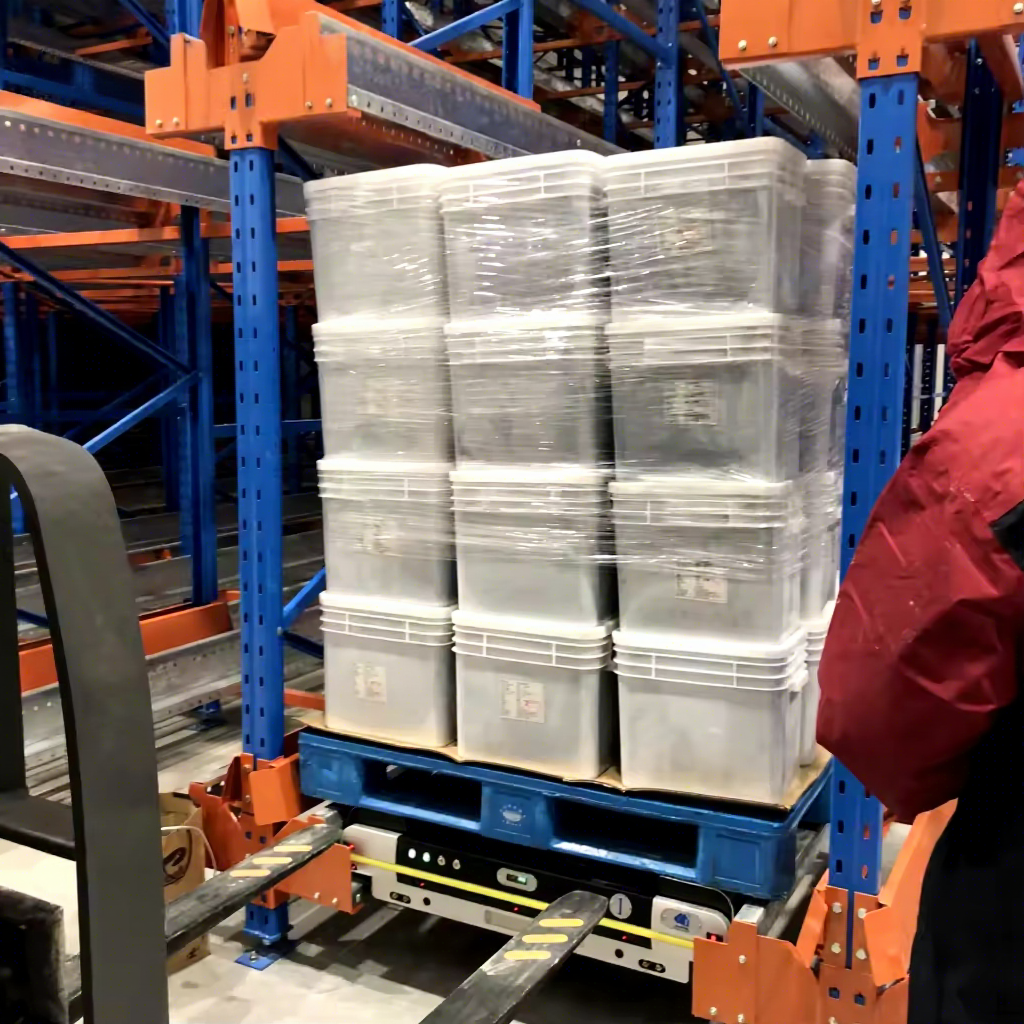 High Density Warehouse Storage Pallet Runner Customized Radio Shuttle Pallet Rack Radio Shuttle Racking System