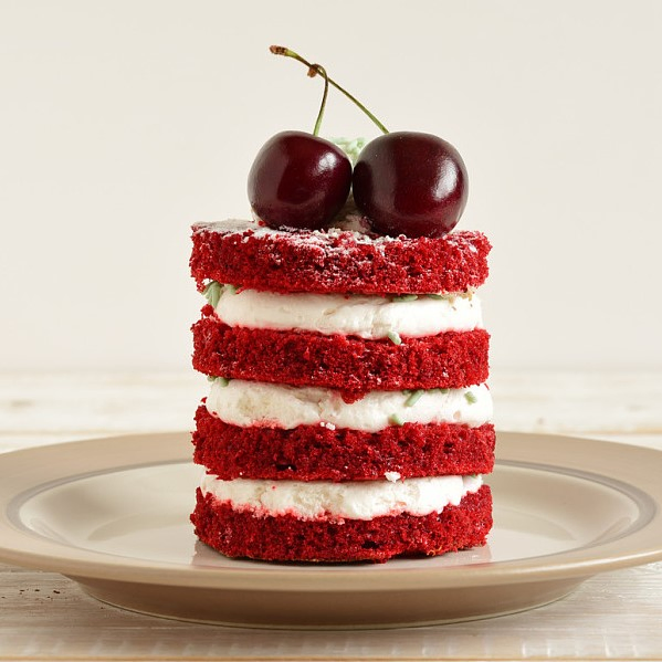 Capryl Mono Glyceride (CMG) : Versatile Ingredient for Food and Supplements