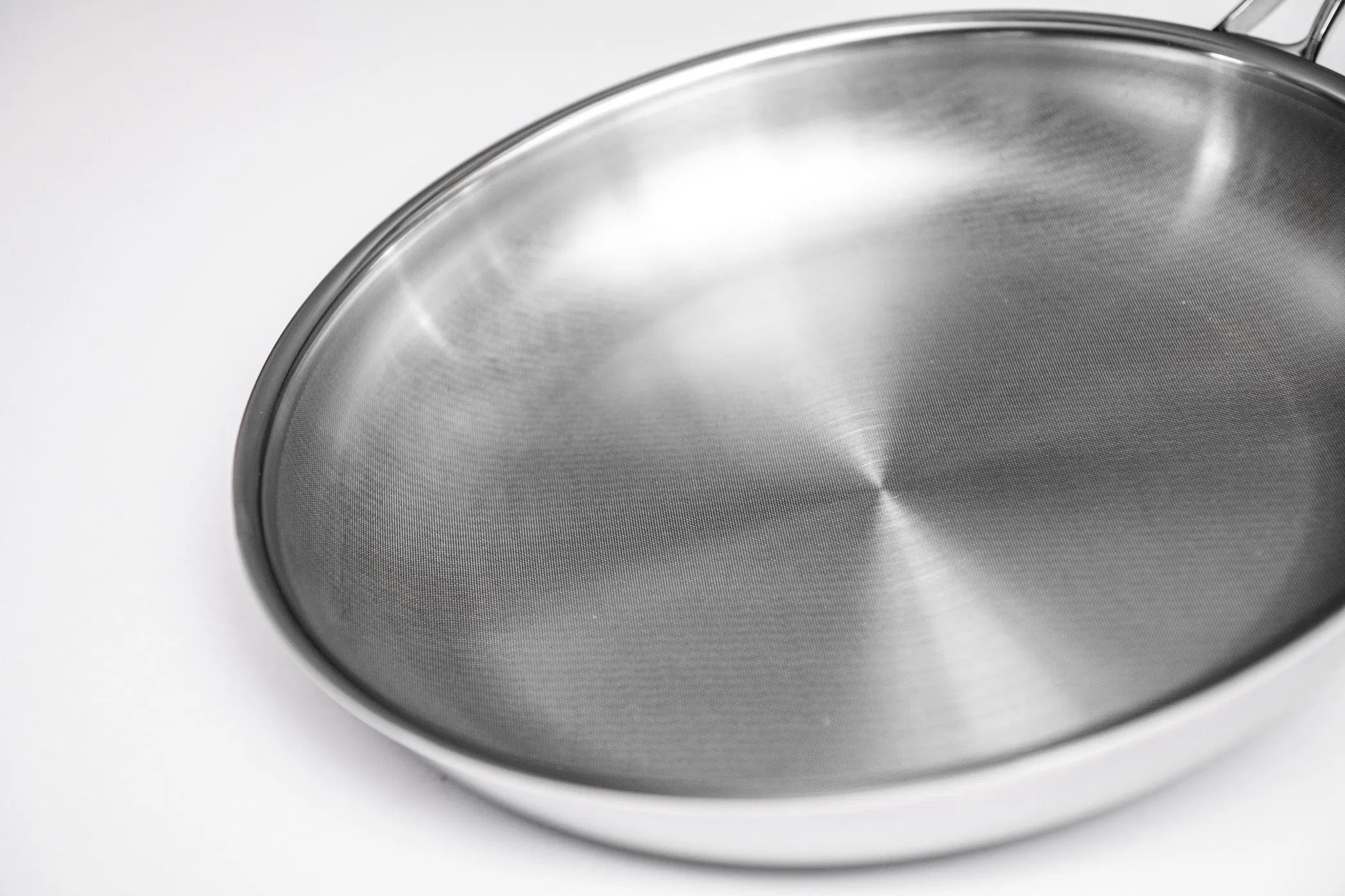 2025 New Arrival Tri-Ply Stainless Steel Micro-DOT Prevent From Yellowing 28cm Skillet Cookware
