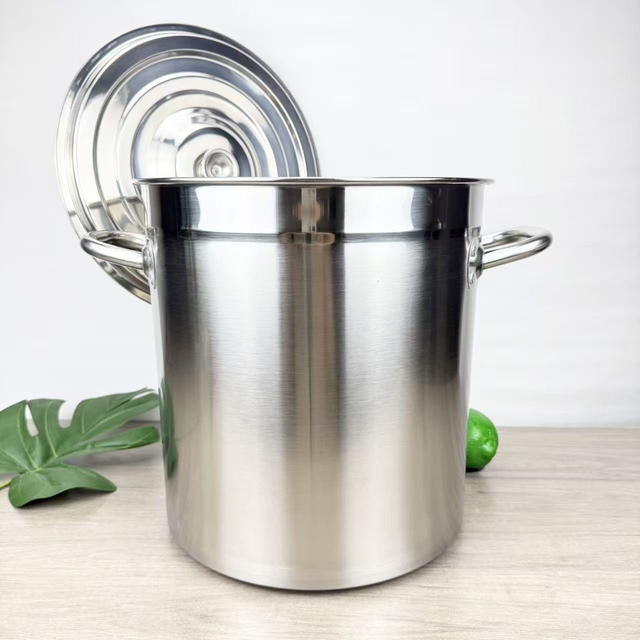 5.0 Commercial Restaurant Large Cooking Pot Soup Stock Pot Stainless Steel Heavy-duty Cookware Induction Big Cooking Pots