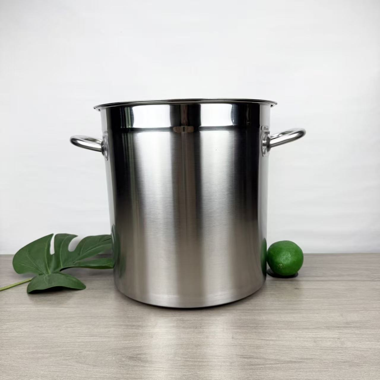 5.0 Commercial Restaurant Large Cooking Pot Soup Stock Pot Stainless Steel Heavy-duty Cookware Induction Big Cooking Pots
