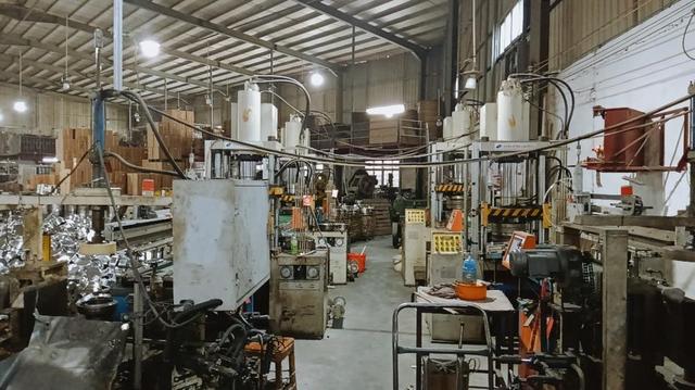 Foshan Sarap Kitchen factory exterior — stainless steel cookware manufacturer in Guangdong China
